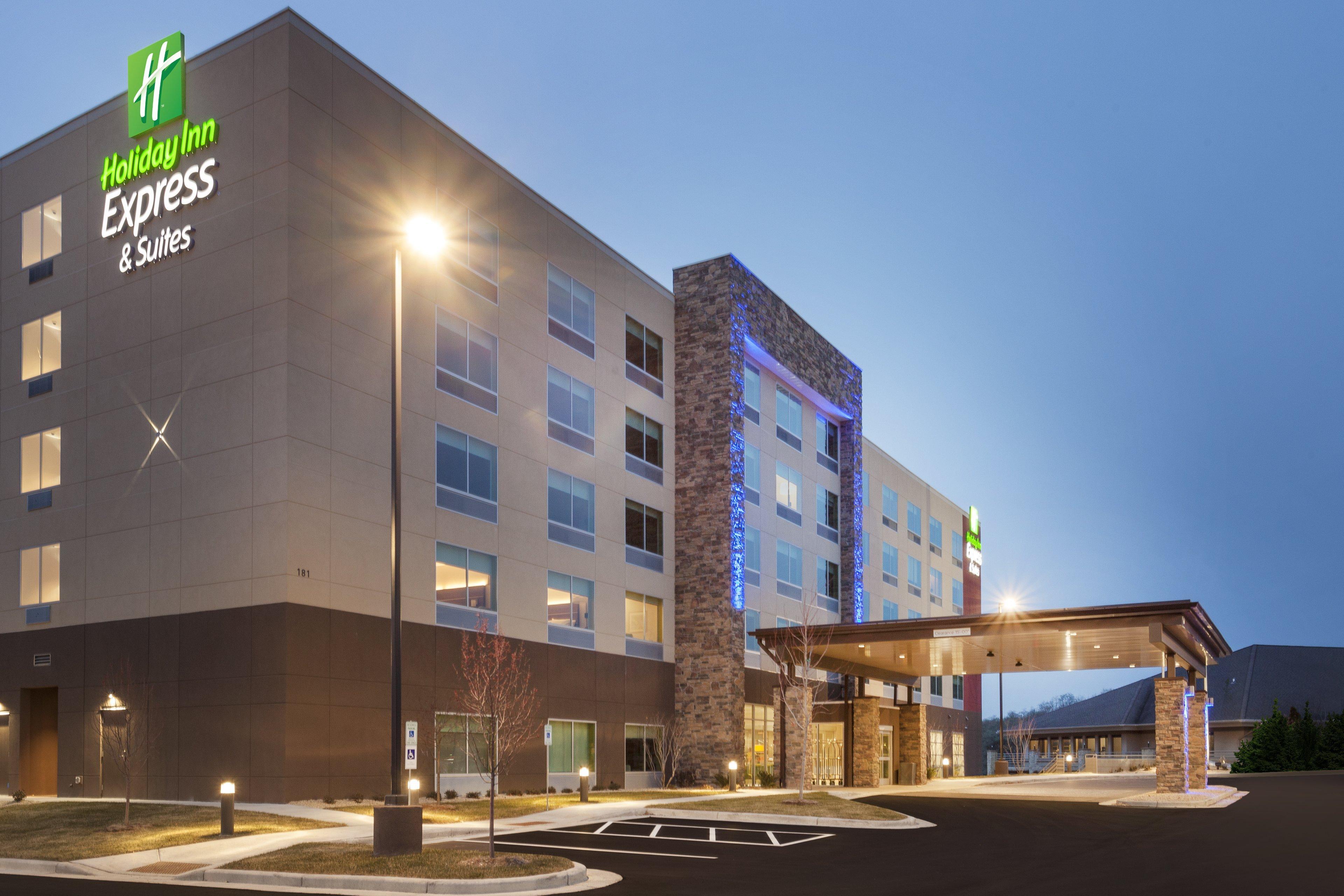 Holiday Inn Express & Suites - Hudson I-94 By Ihg Eksteriør bilde